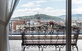 Uttoe Luxury Suites